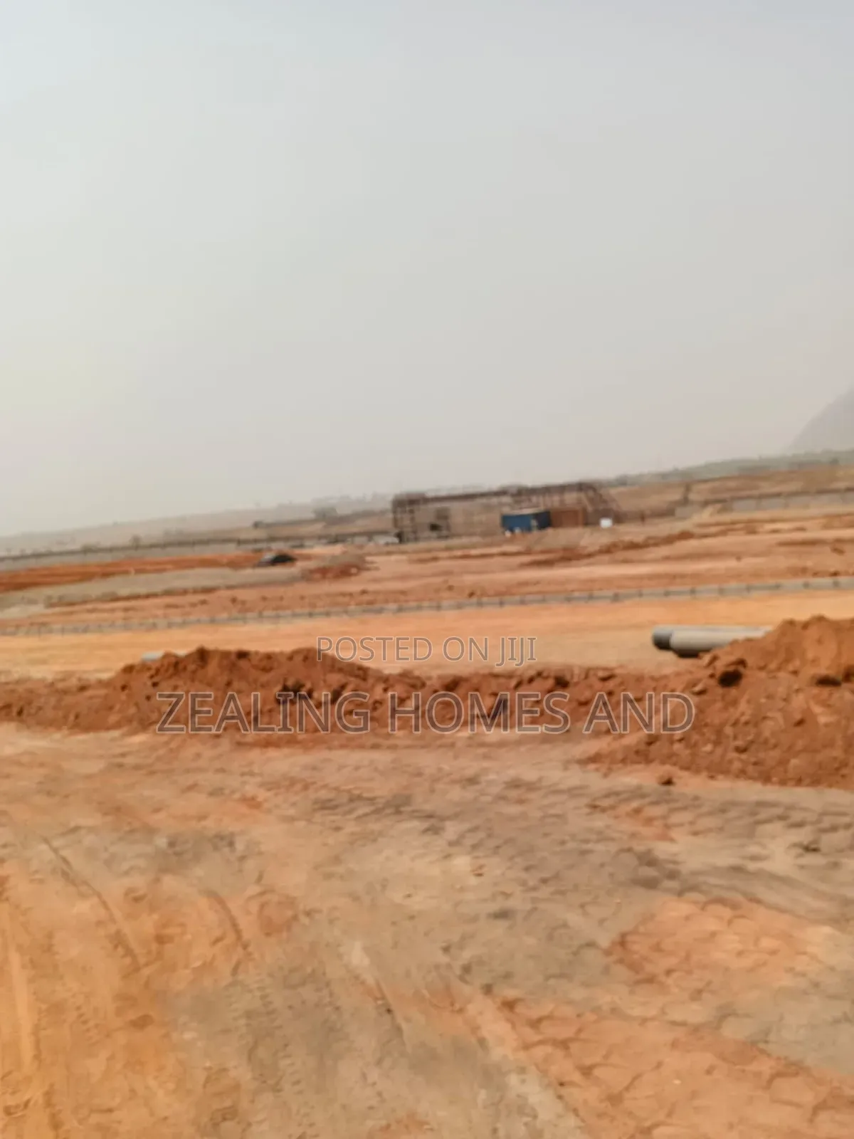 Hutu Exclusive Abuja in Lugbe District