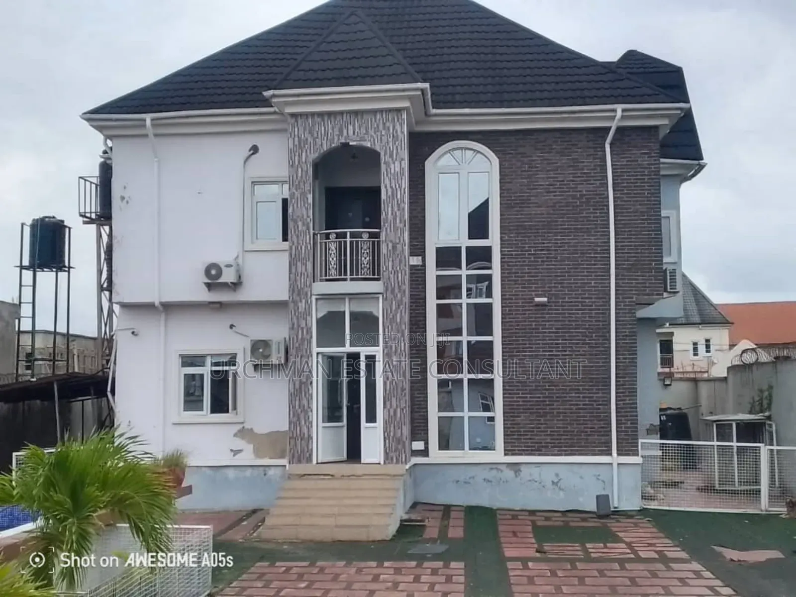 4bdrm Duplex in Abule Ado for sale in Abule Ado