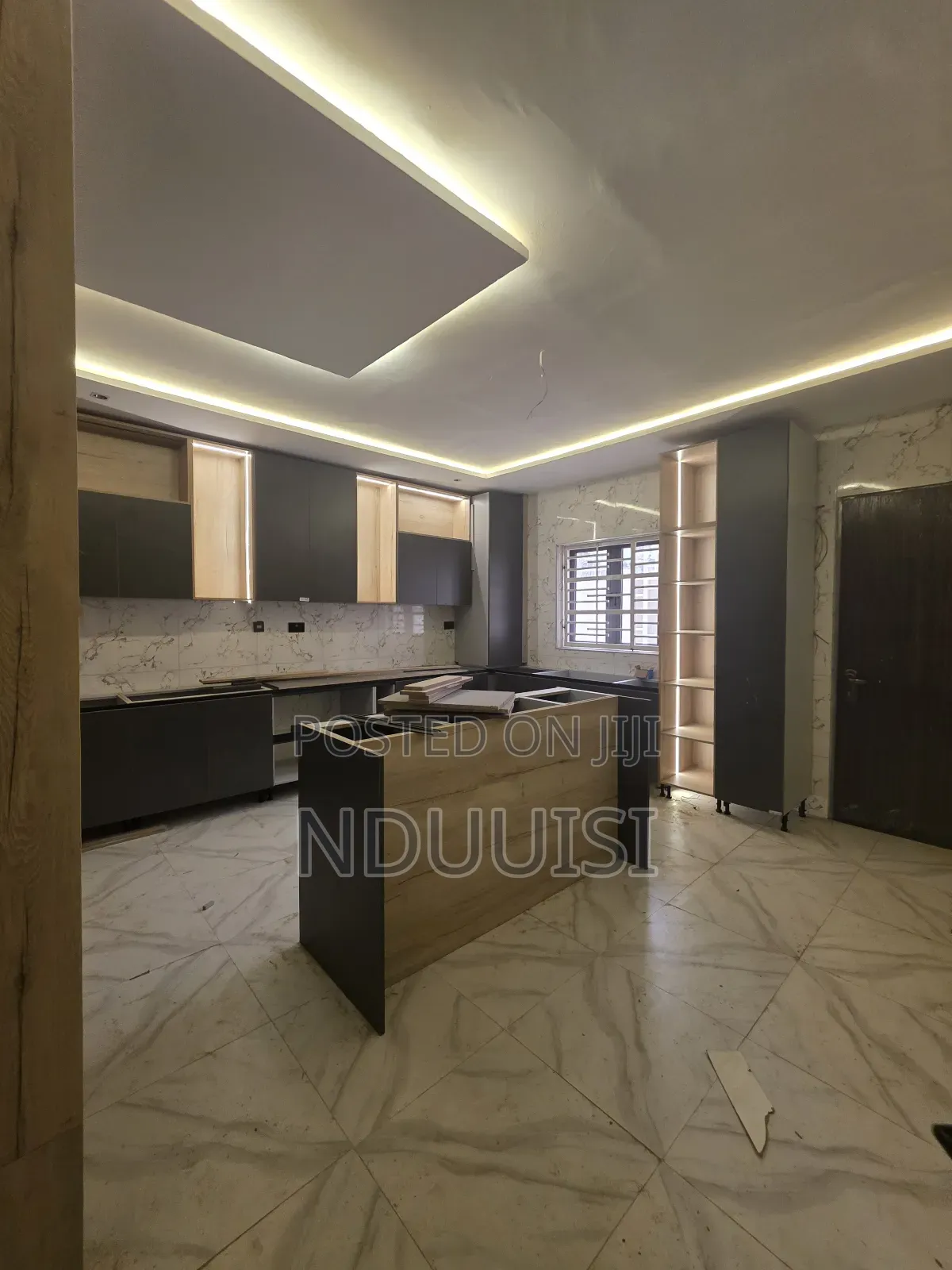 6bdrm Duplex in Asokoro for sale in Asokoro