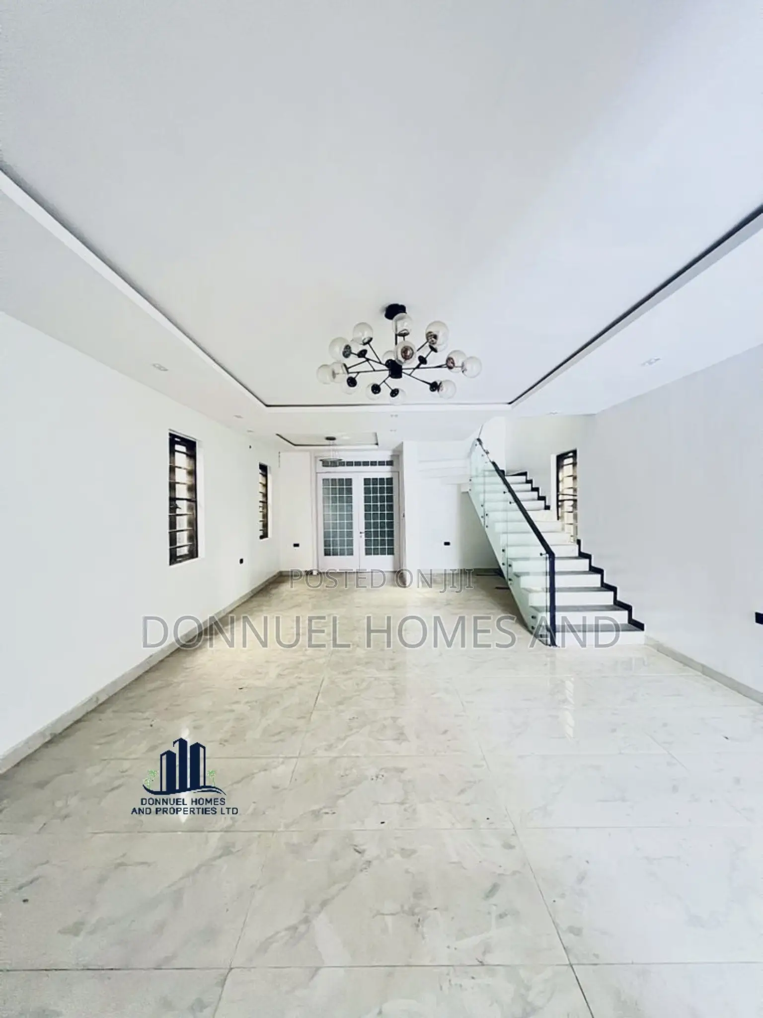 4bdrm Duplex in Ologolo for sale in Ologolo