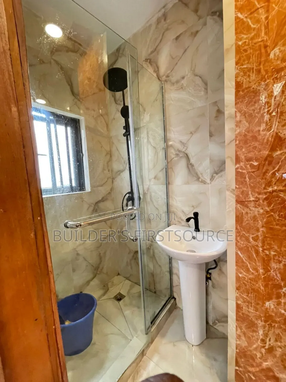 Fantasia Luxury 1bedroom Apartment in Ikate