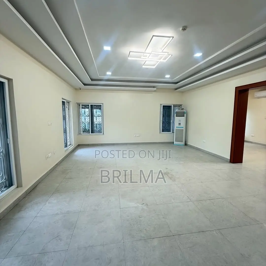 5bdrm Duplex in Maitama for sale in Maitama
