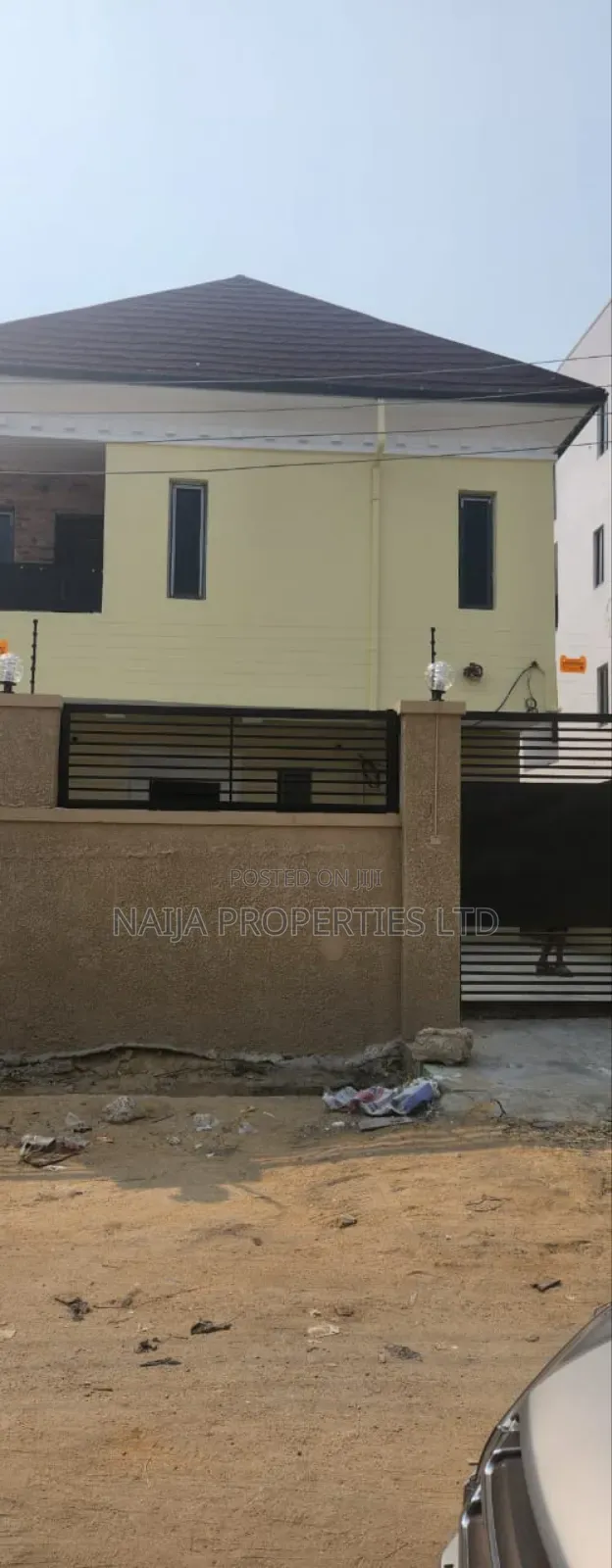 4bdrm Duplex in Igboefon, Lekki for rent in Lekki