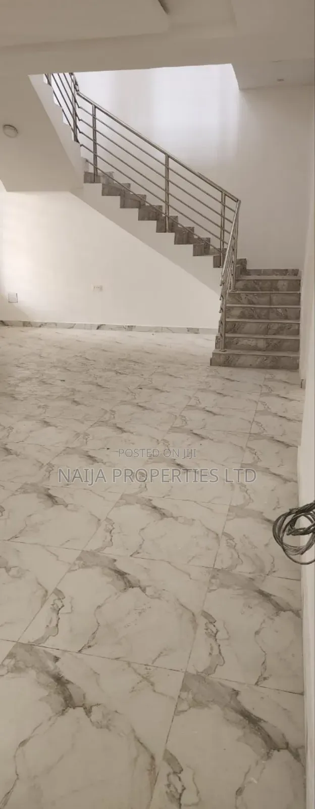 4bdrm Duplex in Igboefon, Lekki for rent in Lekki