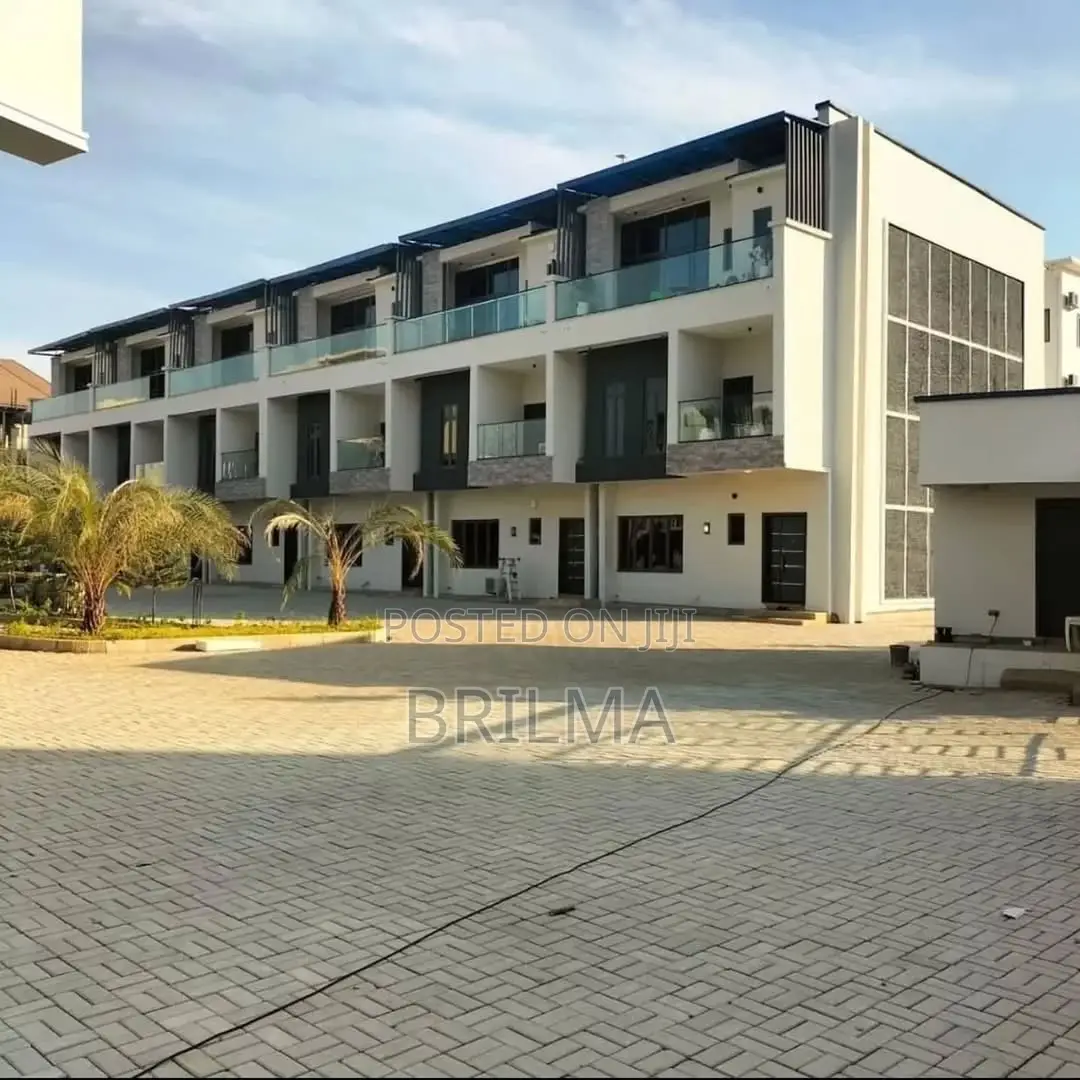 4bdrm Duplex in Jahi for sale in Jahi