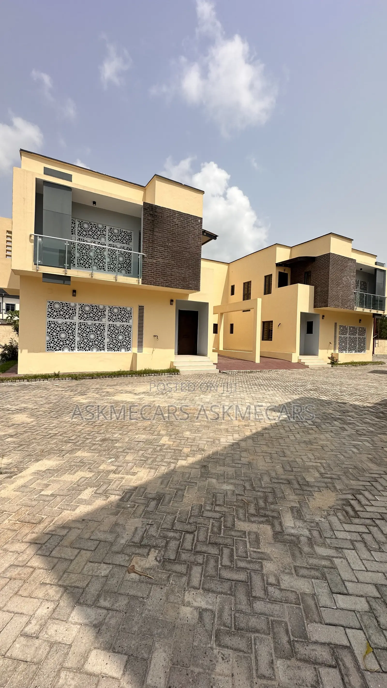 4bdrm Duplex in Abraham Adesanya, Ajah for rent in Ajah