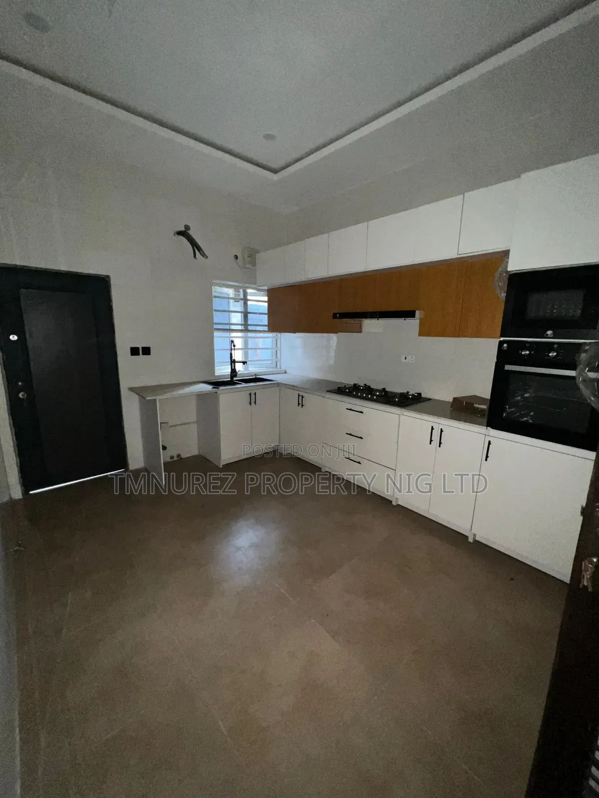 4bdrm Duplex in Ilaje, Ikota for rent in Ikota