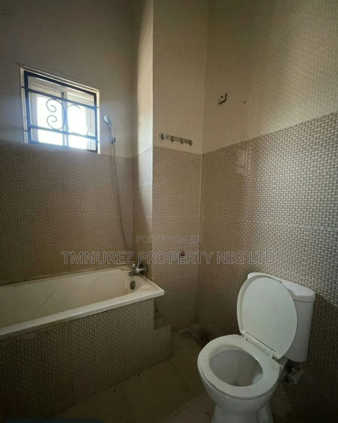 3bdrm Apartment in Agungi for rent in Agungi