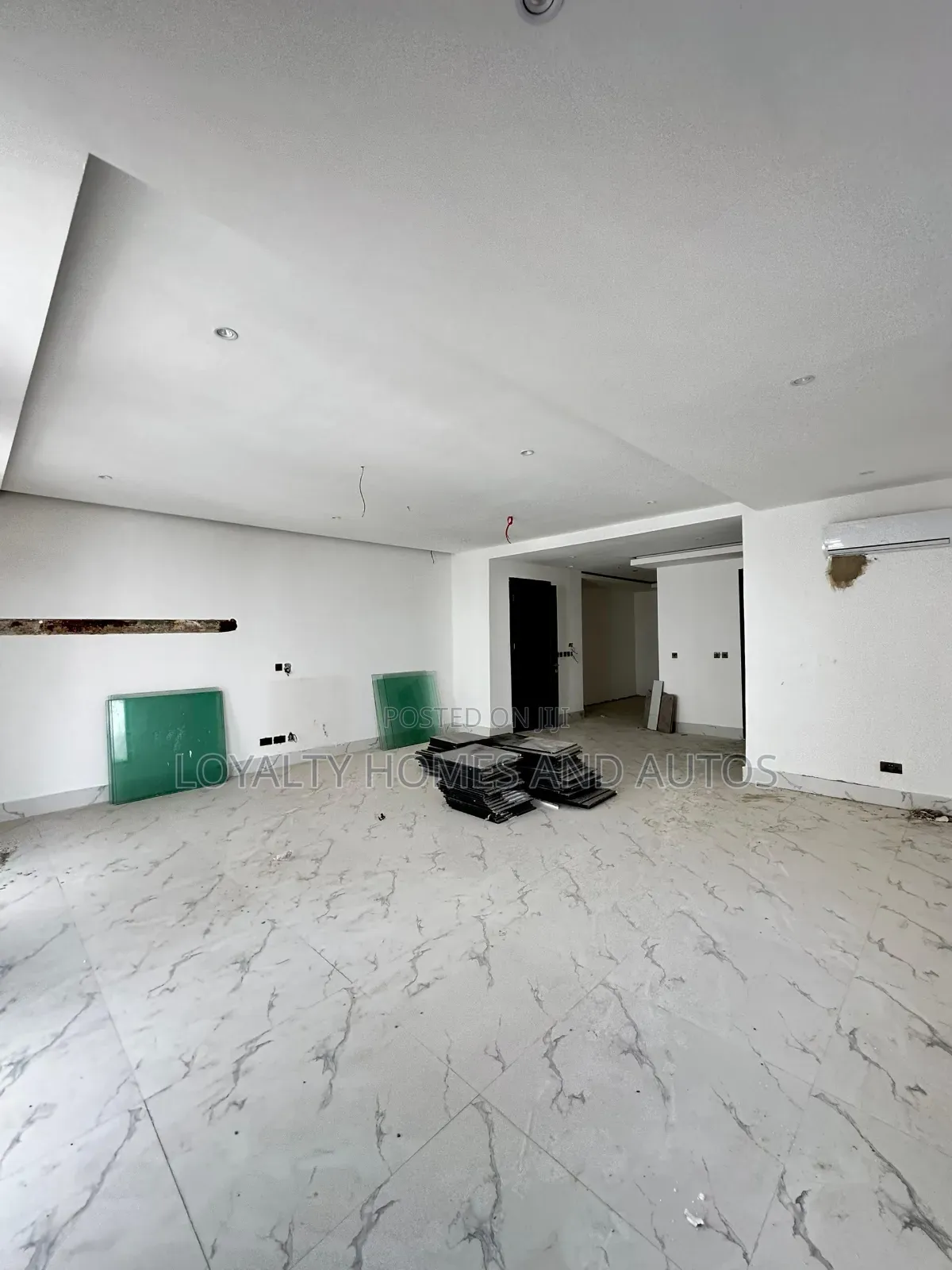 4bdrm Maisonette in Banana Island for sale in Banana Island