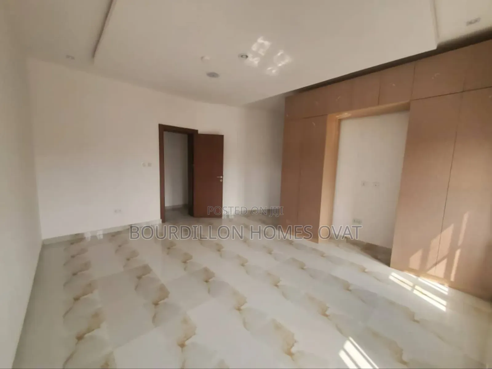 5bdrm House in Lekki Phase 1 for rent in Lekki Phase 1