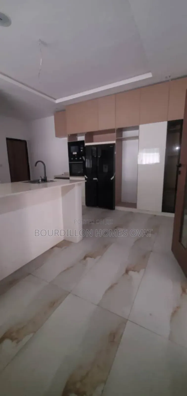 5bdrm House in Lekki Phase 1 for rent in Lekki Phase 1