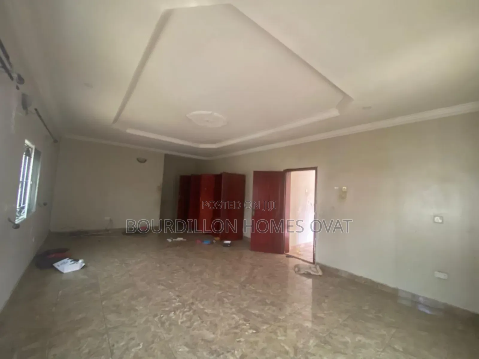 5bdrm Duplex in Chevron Toll Gate for rent in Chevron