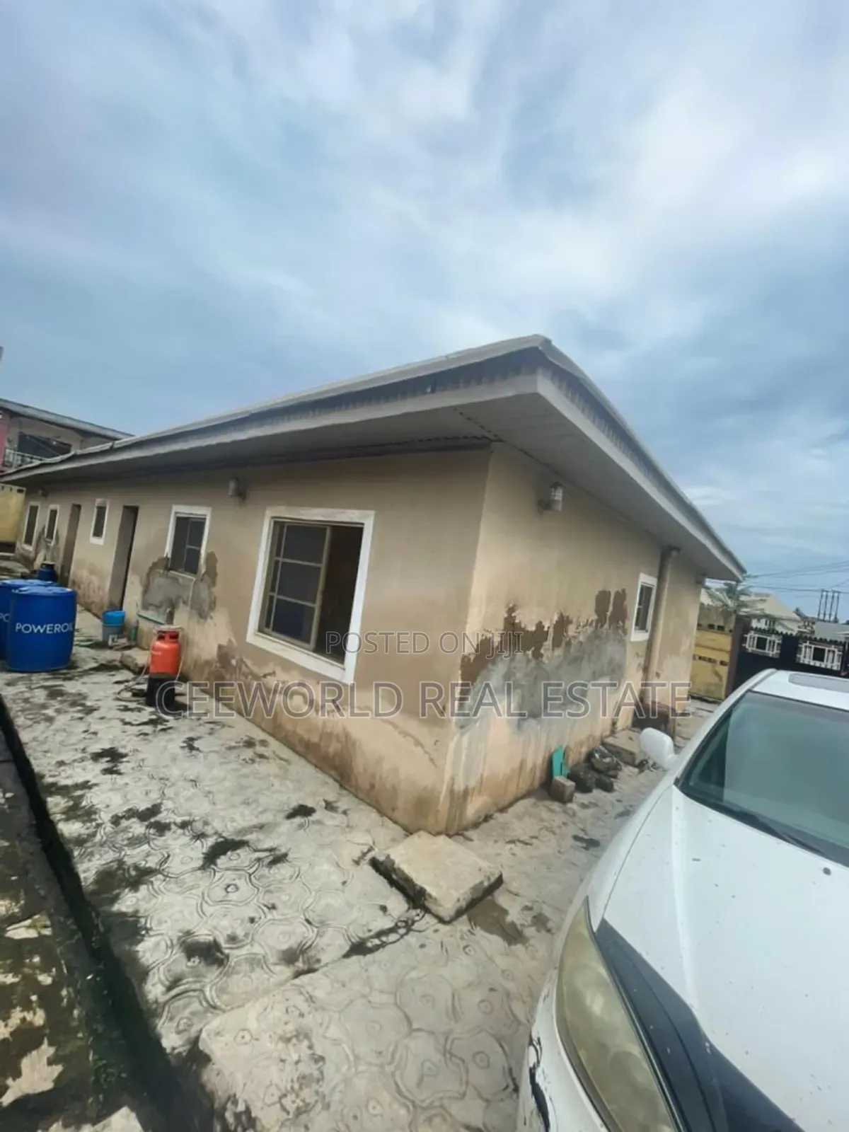3bdrm Block of Flats in Bashorun, Basorun for sale in Basorun