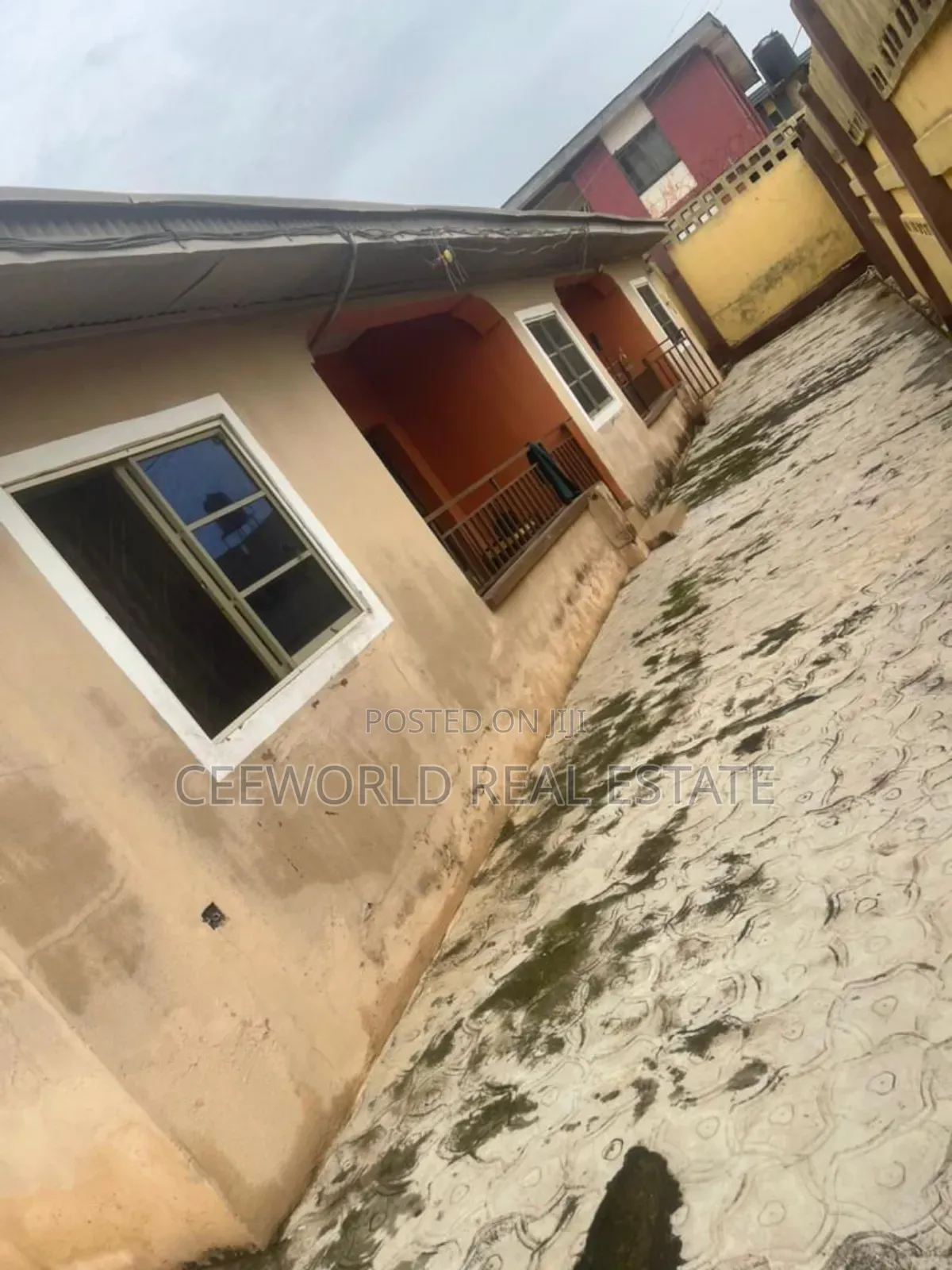 3bdrm Block of Flats in Bashorun, Basorun for sale in Basorun