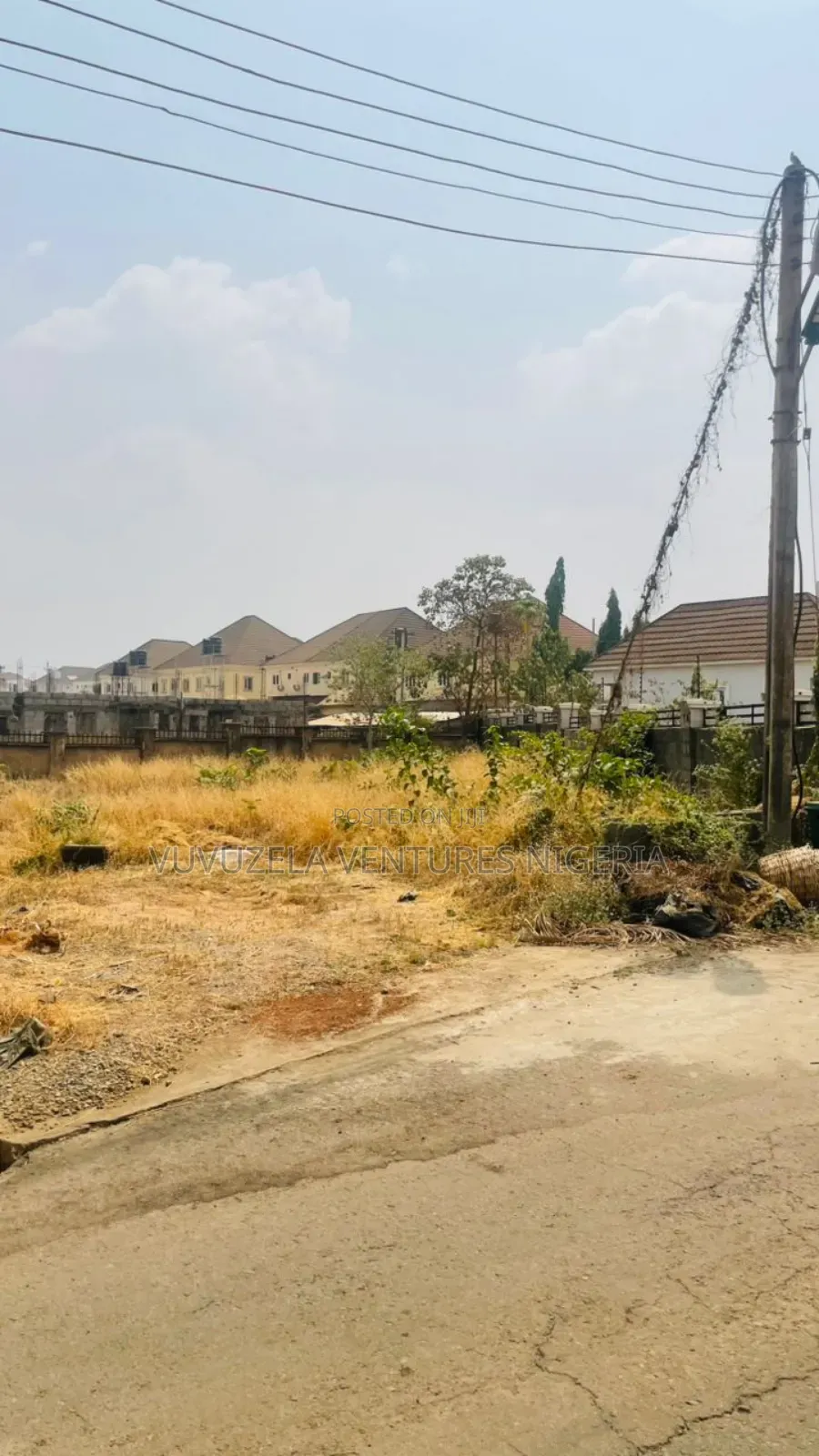 600 SQM in D Best Most Beautiful Estate in Gaduwa in Gudu