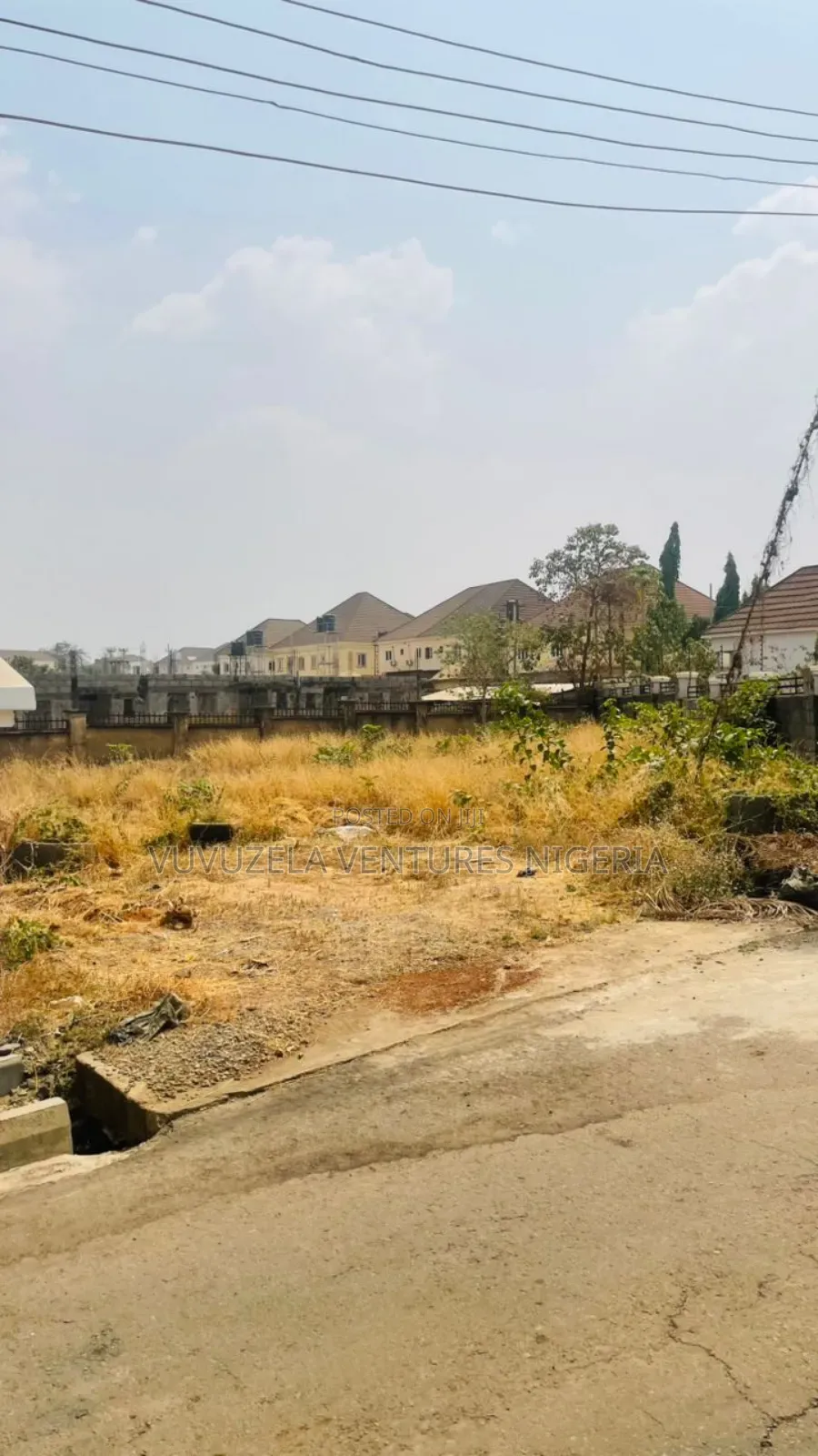 600 SQM in D Best Most Beautiful Estate in Gaduwa in Gudu