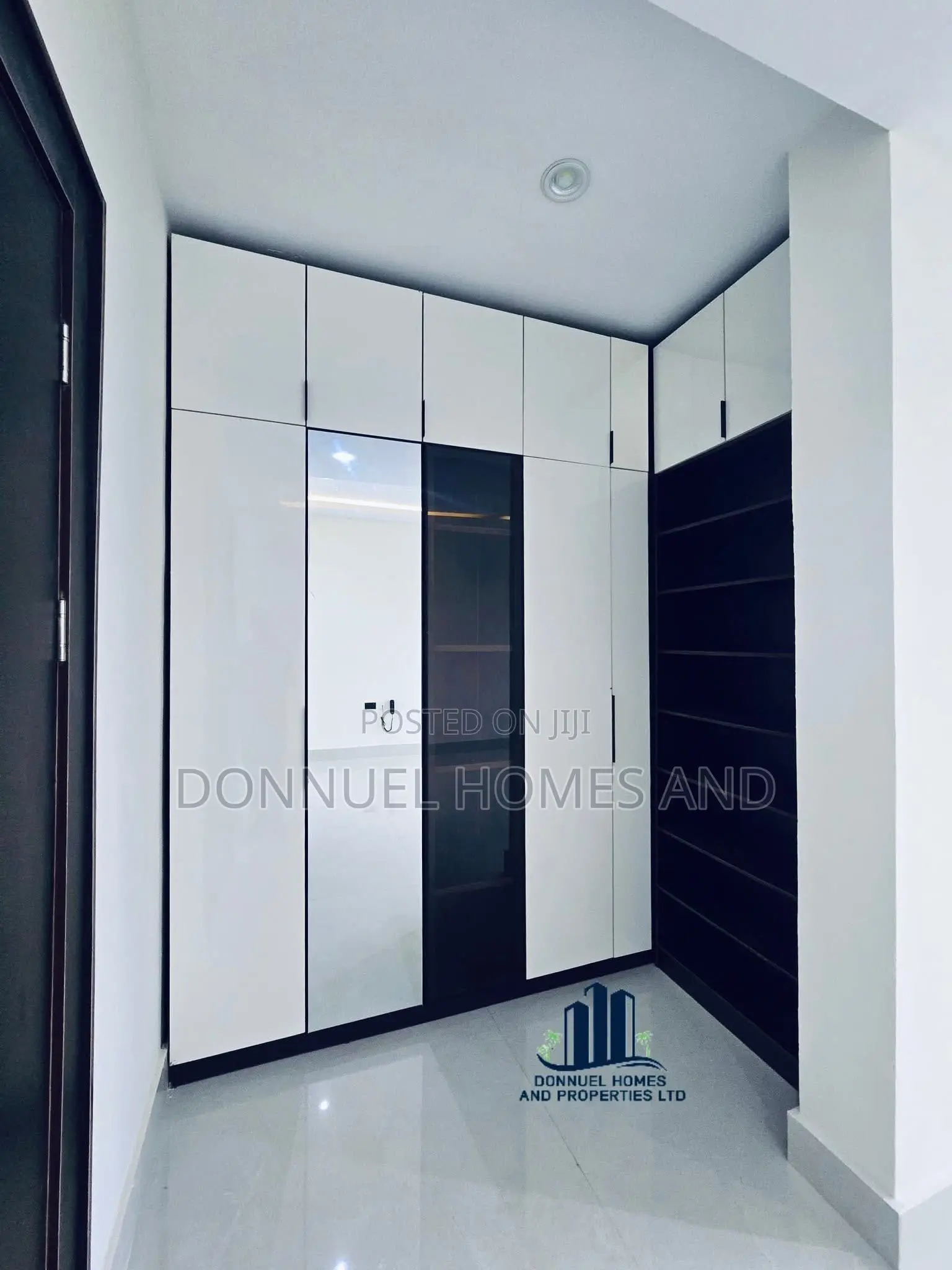 5bdrm Penthouse in Ikoyi for sale in Ikoyi