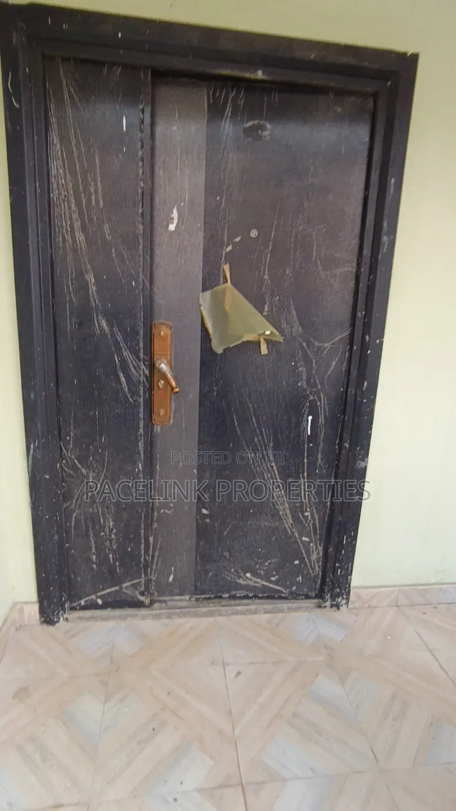 3bdrm Block of Flats in Ipaja / Ipaja for sale in Ipaja / Ipaja