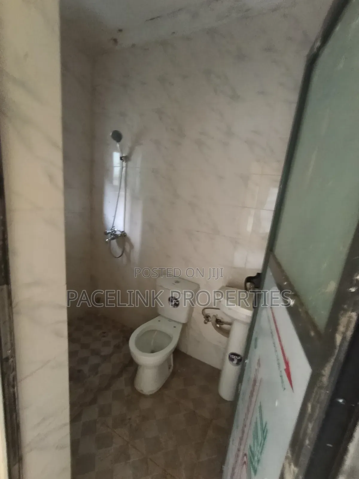 3bdrm Block of Flats in Ipaja / Ipaja for sale in Ipaja / Ipaja