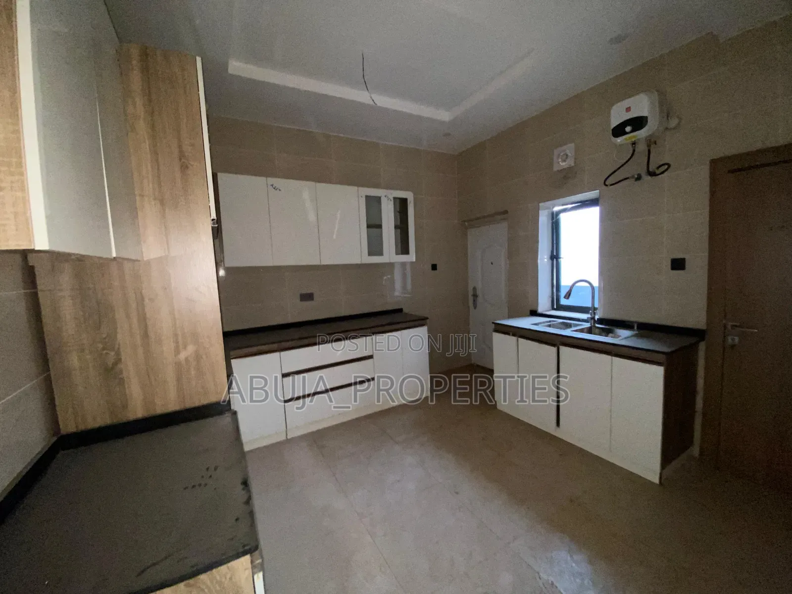 4bdrm Duplex in Mabushi for sale in Mabushi