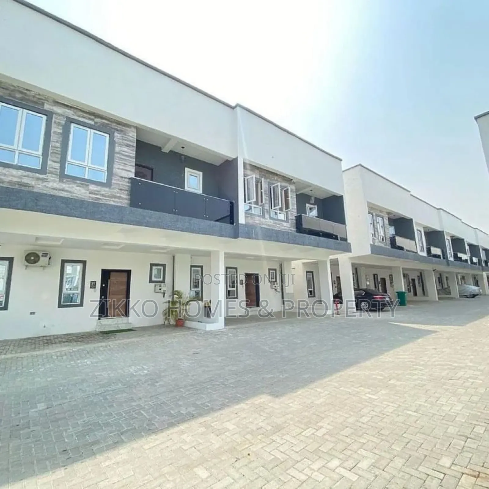 3bdrm Townhouse/Terrace in Victoria Crests Iv, Lekki for sale in Lekki