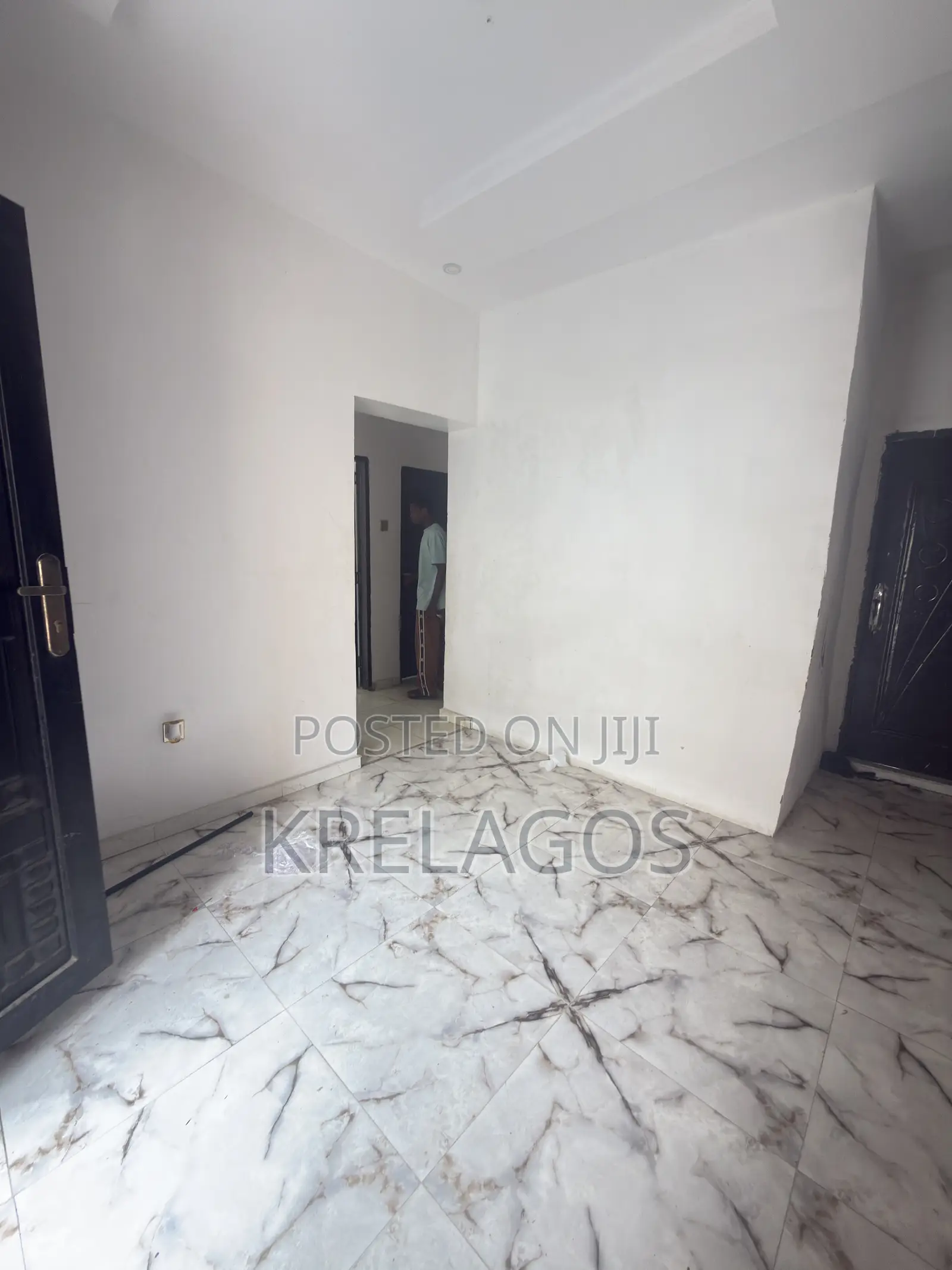 3bdrm Apartment in Orchid, Chevron for rent in Chevron