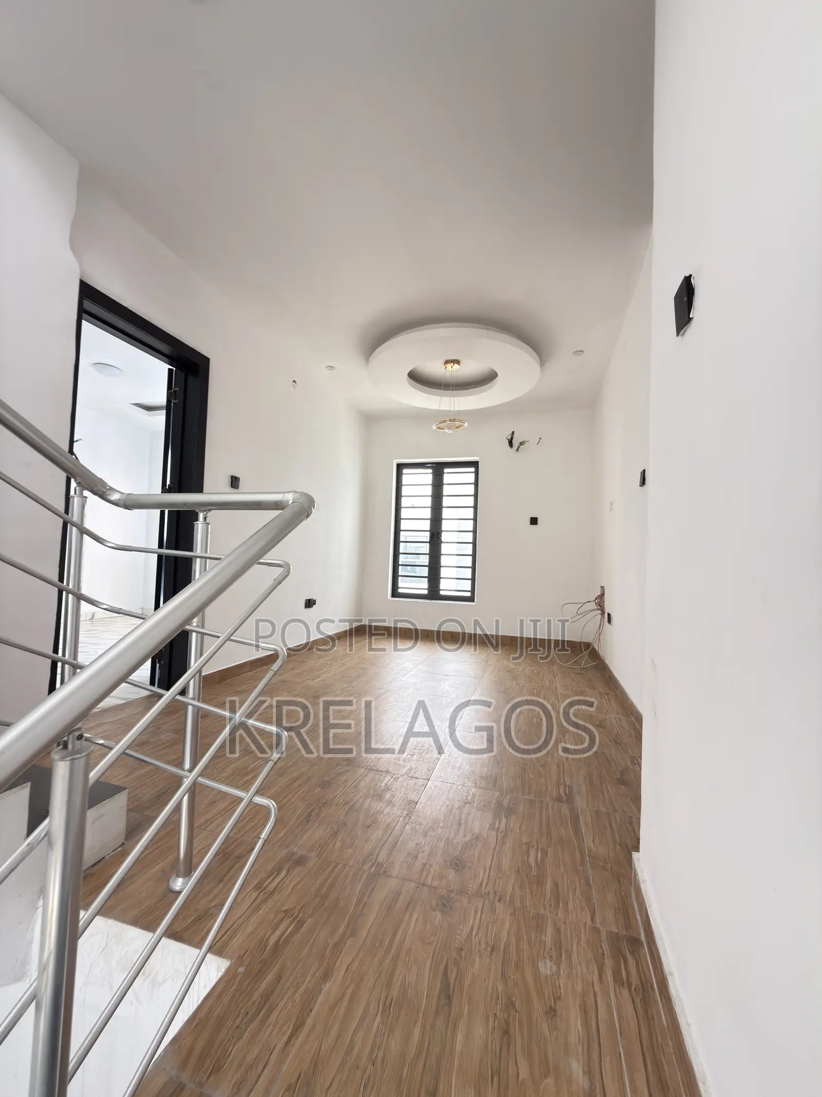 5bdrm Duplex in Orchid, Chevron for sale in Chevron