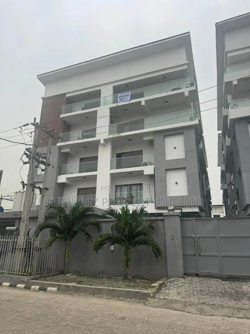 Furnished 2bdrm Apartment in Lekki Right for rent in Lekki