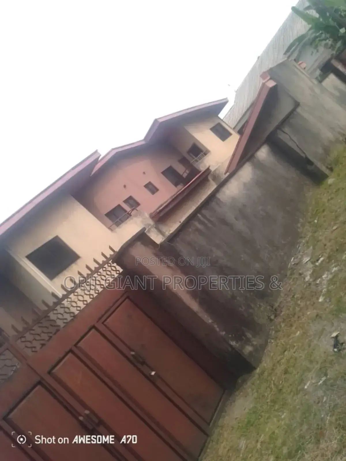 Twin Duplex 4sale in Obio-Akpor