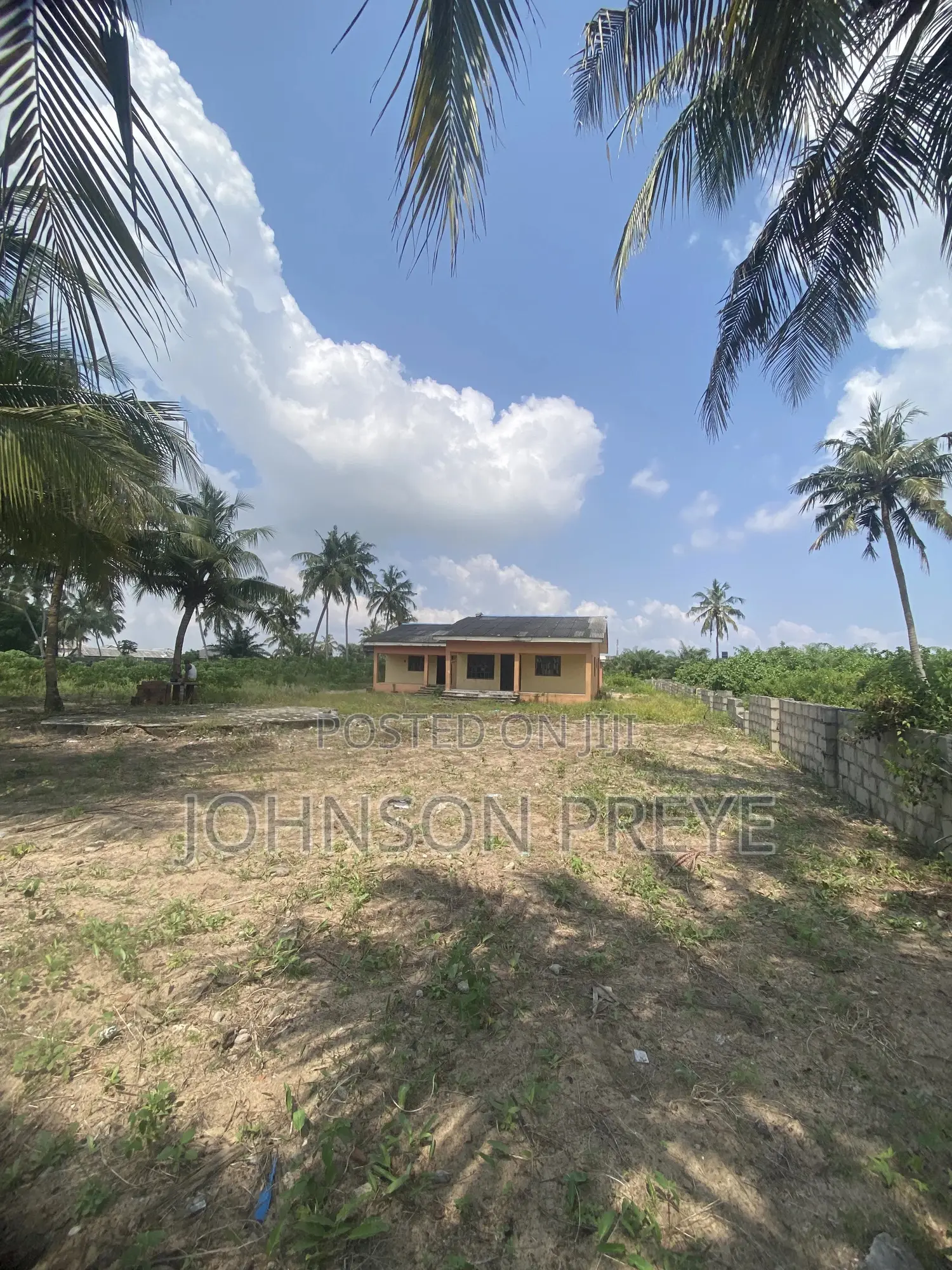Water Front Land for Sale in Eleko