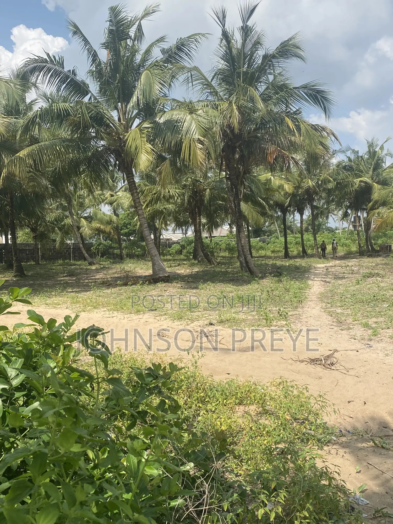 Water Front Land for Sale in Eleko