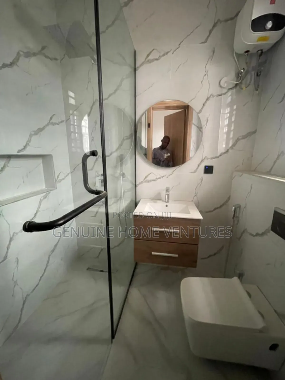 4bdrm Duplex in Lekki Phase 1 for sale in Lekki Phase 1