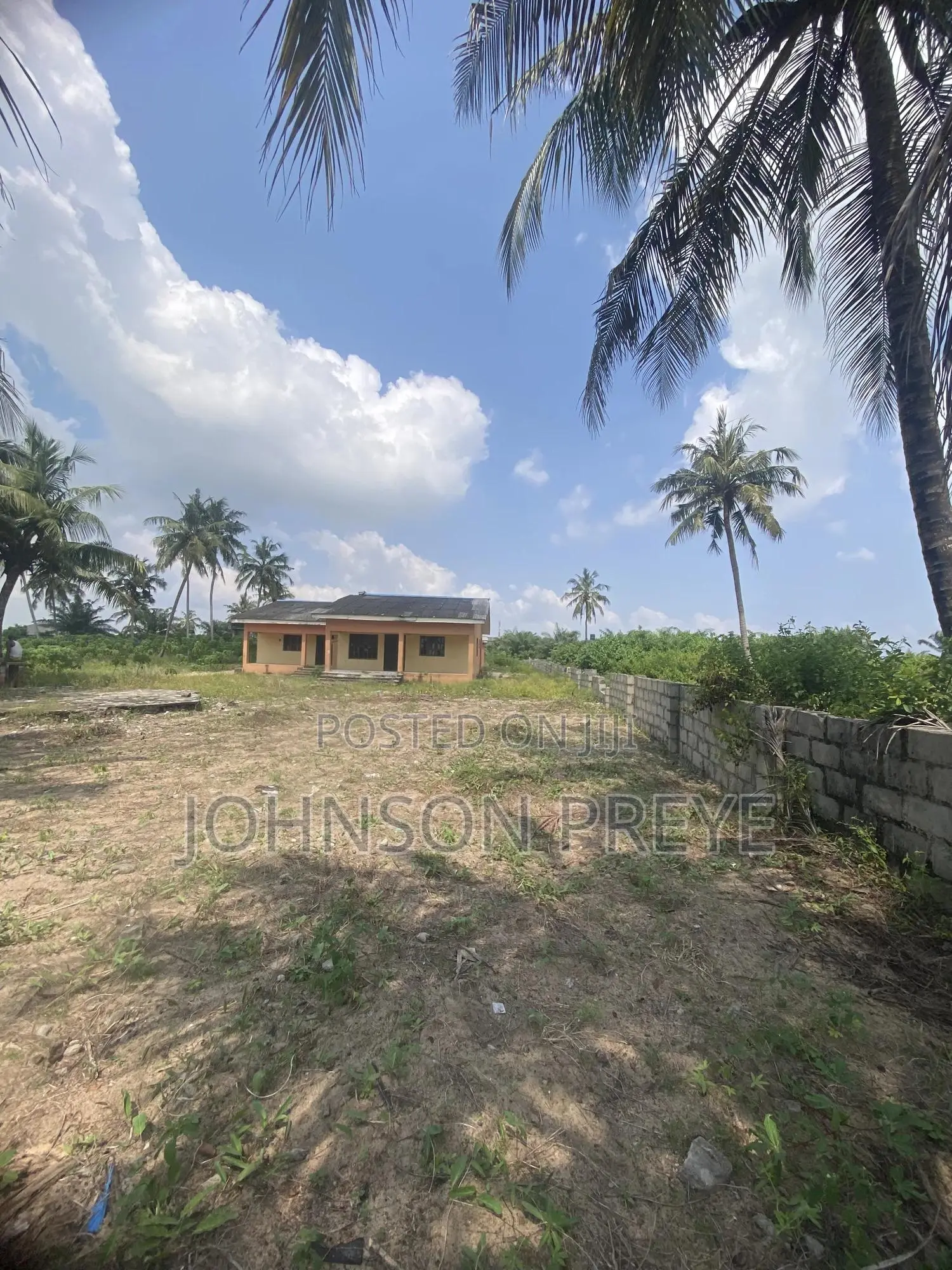 Water Front Land for Sale in Eleko