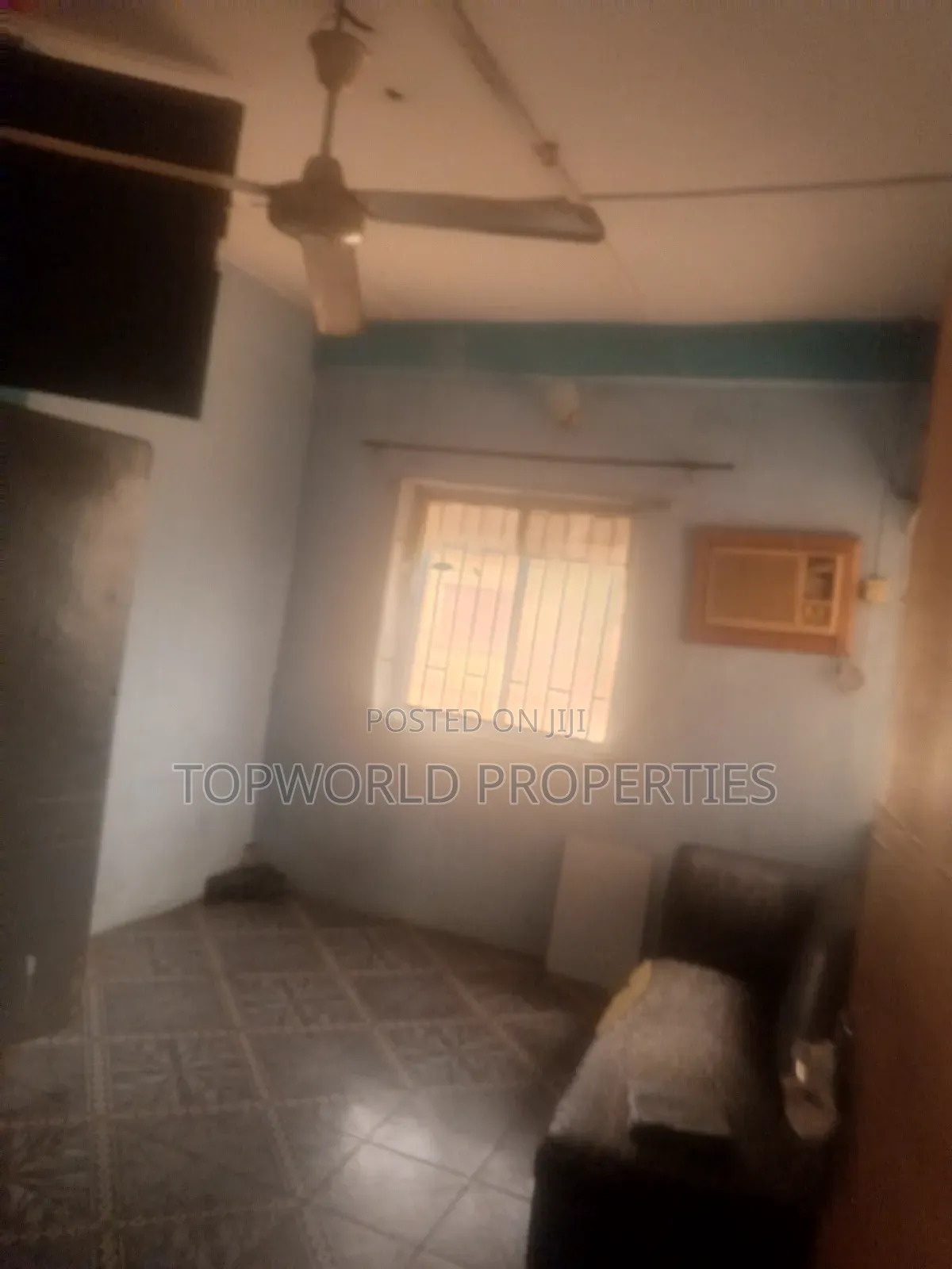 3bdrm Apartment in Lsdp Estate Agege for sale in Agege