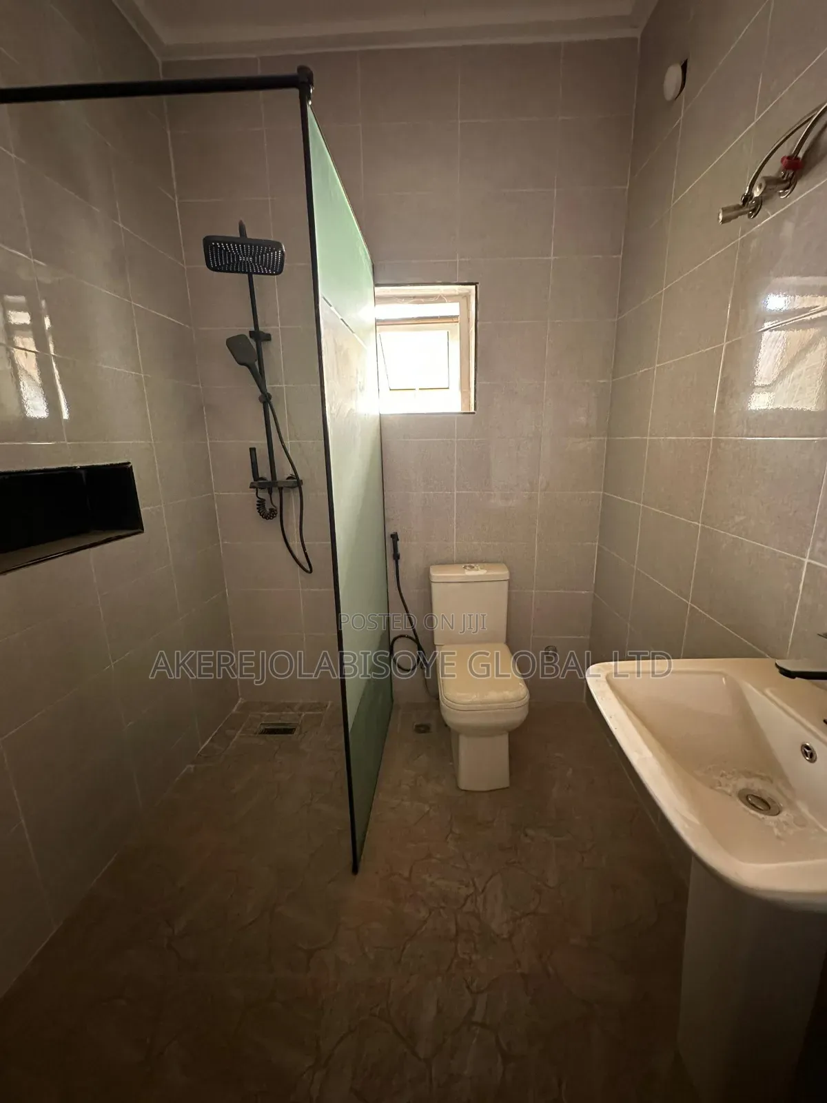 4bdrm Duplex in Around Godab for sale in Life Camp