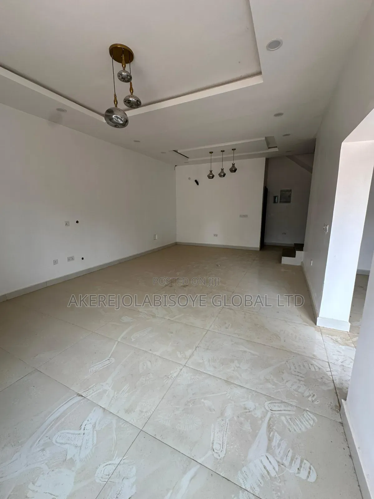 4bdrm Duplex in Around Godab for sale in Life Camp