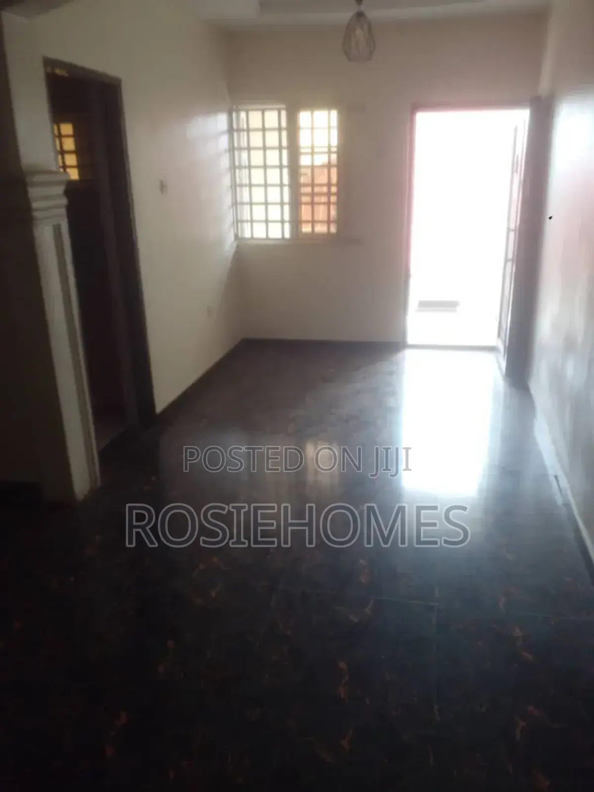3bdrm Block of Flats in Igbojia Estate, Elemoro for rent in Elemoro