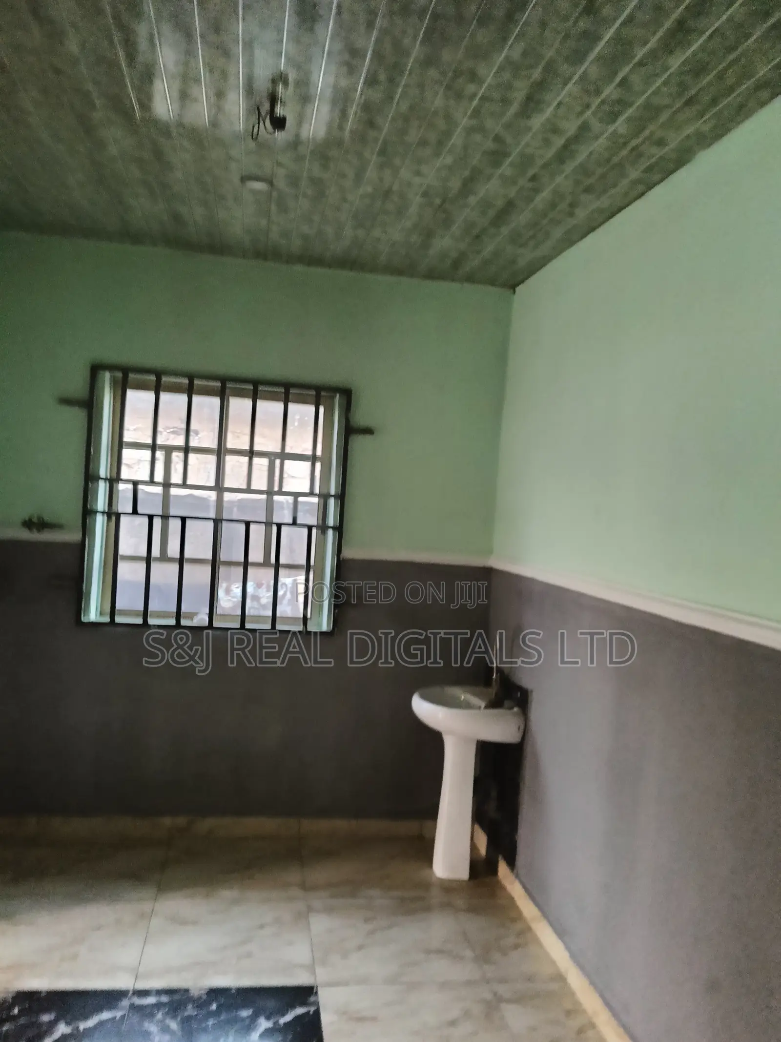 4bdrm Bungalow in Zuba for sale in Zuba