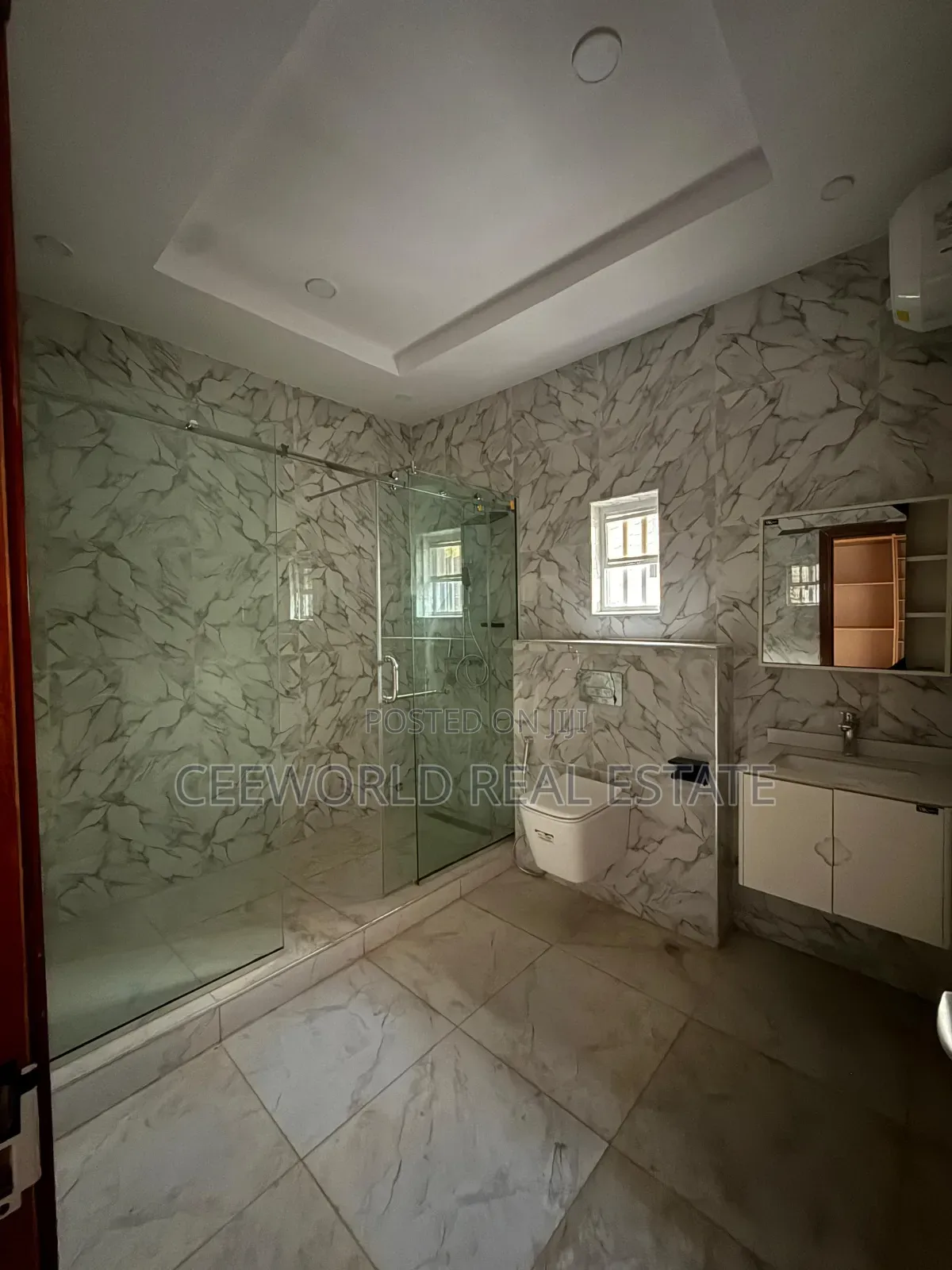 4bdrm Duplex in Calton Gate Estate, Akobo for sale in Akobo