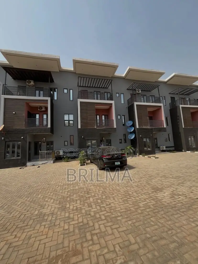 4bdrm Duplex in Gudu for sale in Gudu