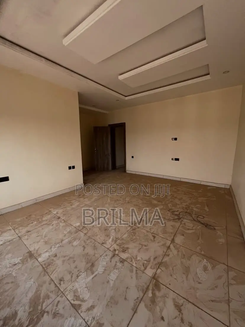 4bdrm Duplex in Gudu for sale in Gudu