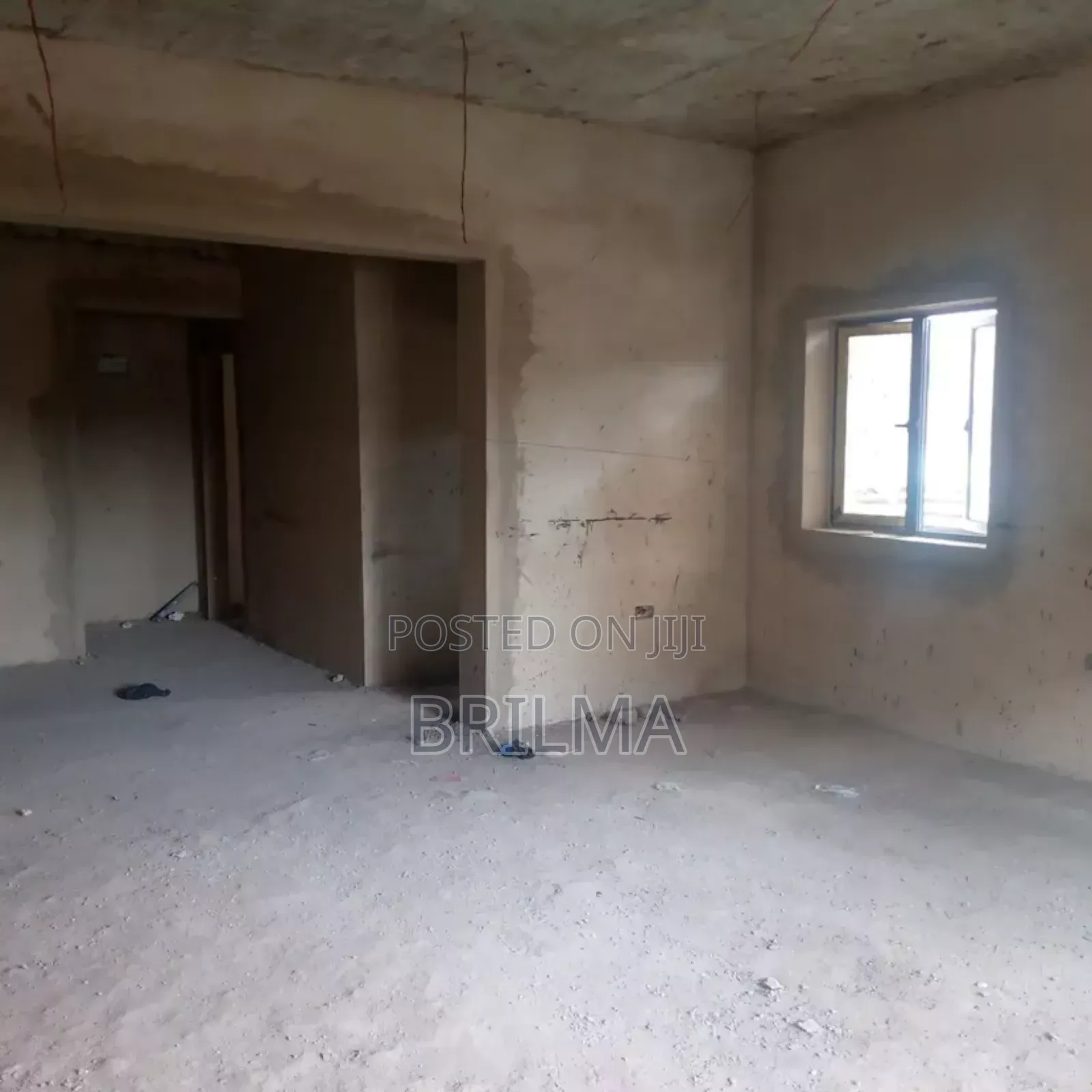 3bdrm Apartment in Kaura for sale in Kaura
