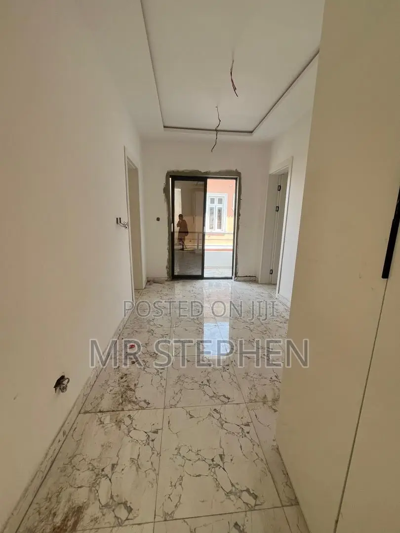 4 Bedroom Fully Detached Smart Home Lekki Phase 1 in Lekki Phase 1