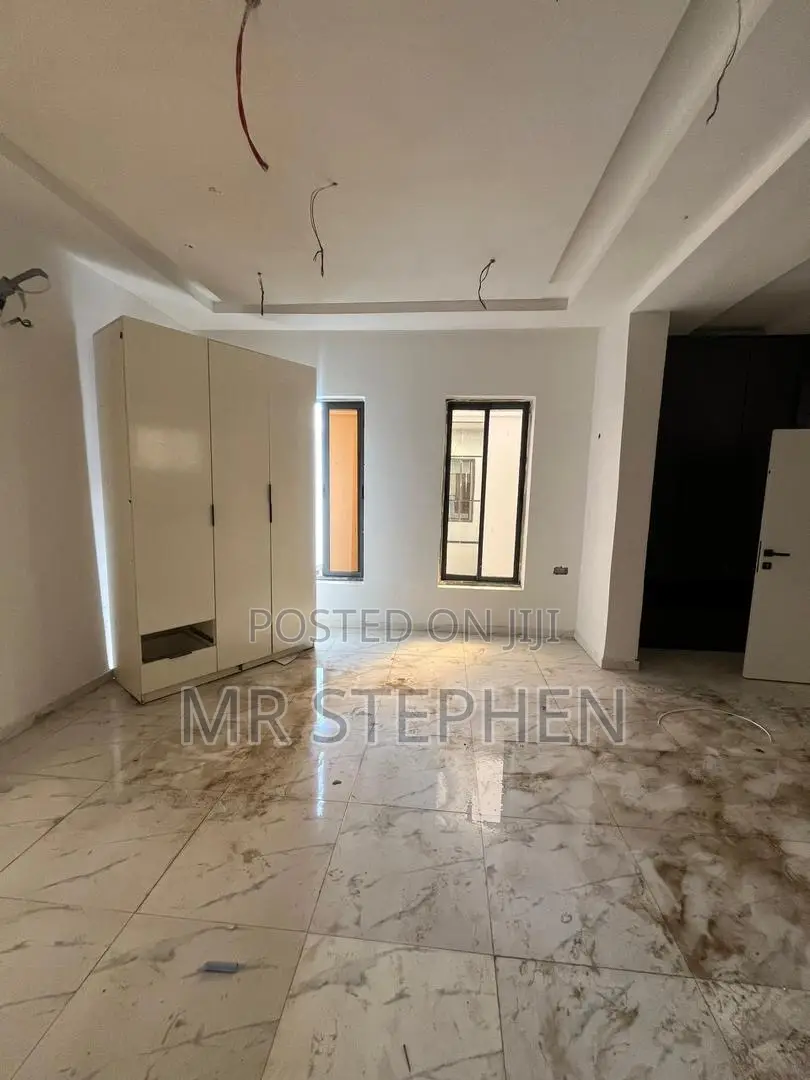 4 Bedroom Fully Detached Smart Home Lekki Phase 1 in Lekki Phase 1