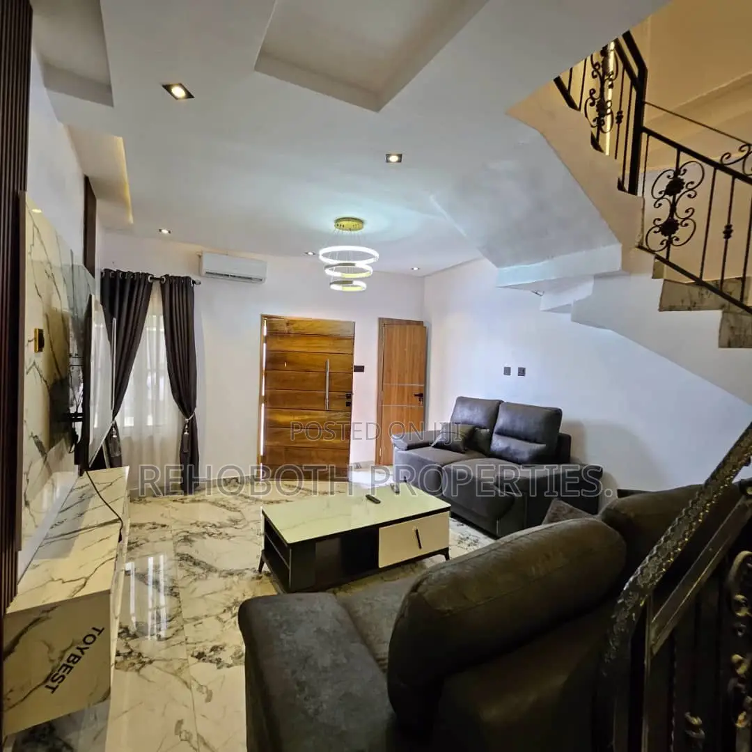 Furnished 2bdrm Duplex in Iyanganku for rent in Iyanganku