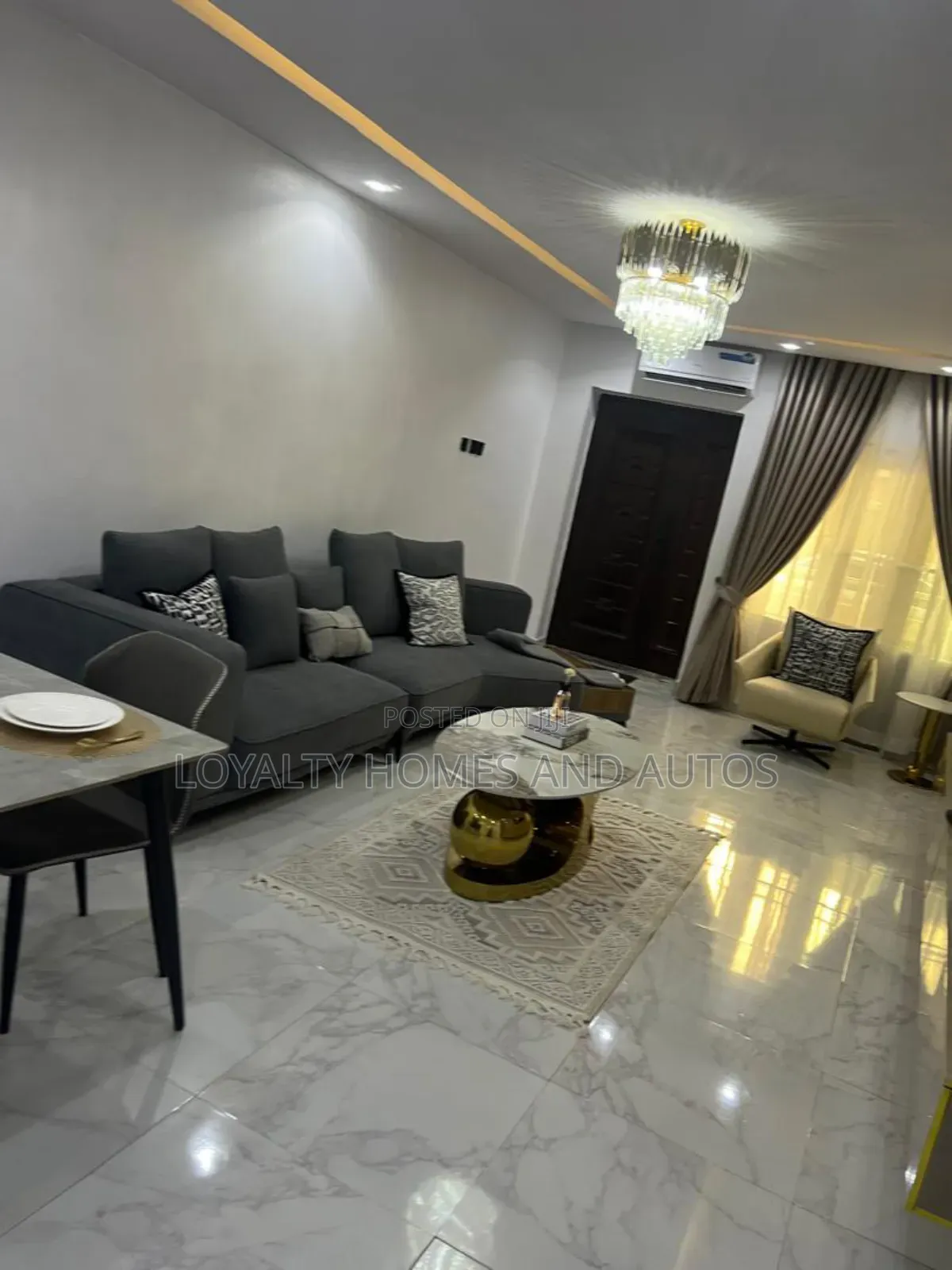 5bdrm House in Adeniyi Jones for sale in Adeniyi Jones