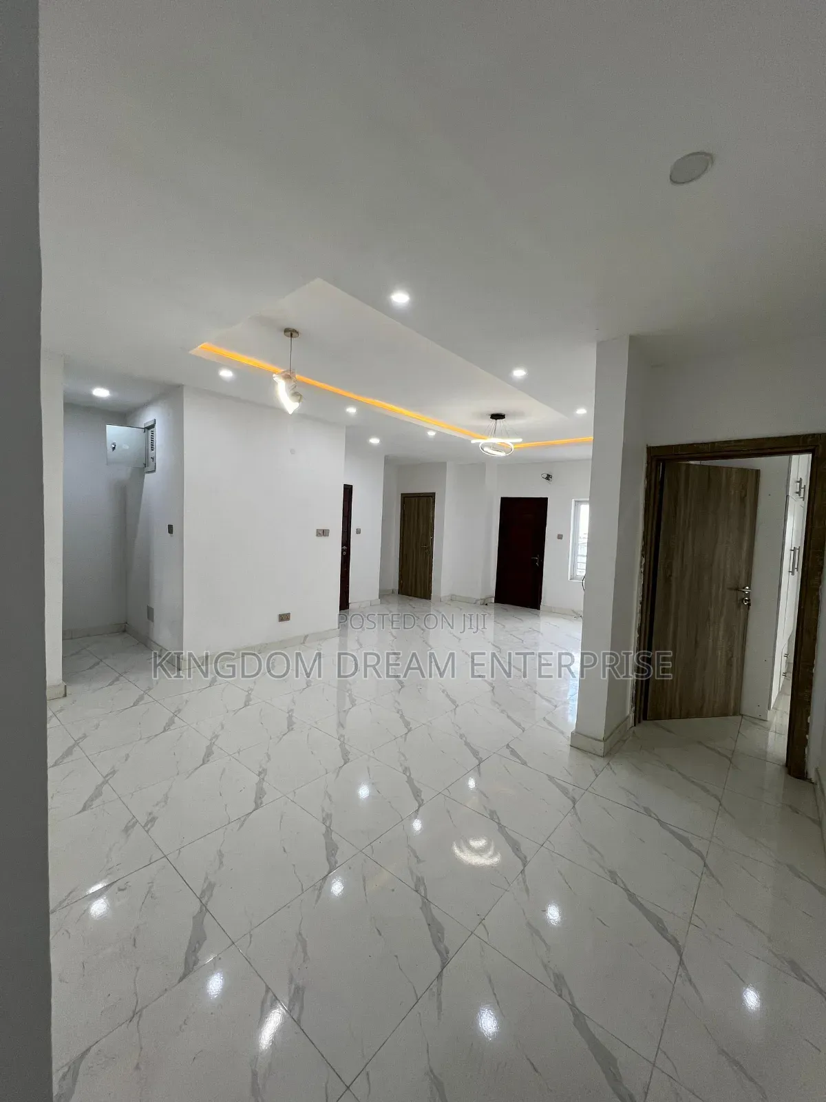 4bdrm Apartment in Osapa Lekki for rent in Osapa london
