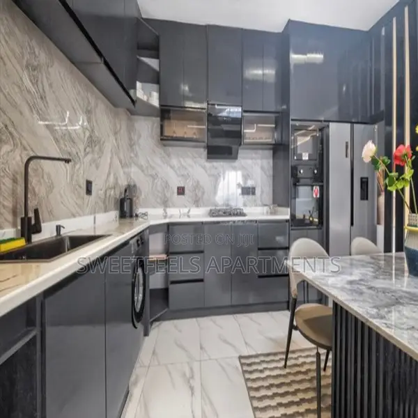 Luxe 2bedroom Penthouse Apartment in Ikate