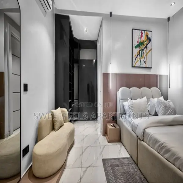 Luxe 2bedroom Penthouse Apartment in Ikate
