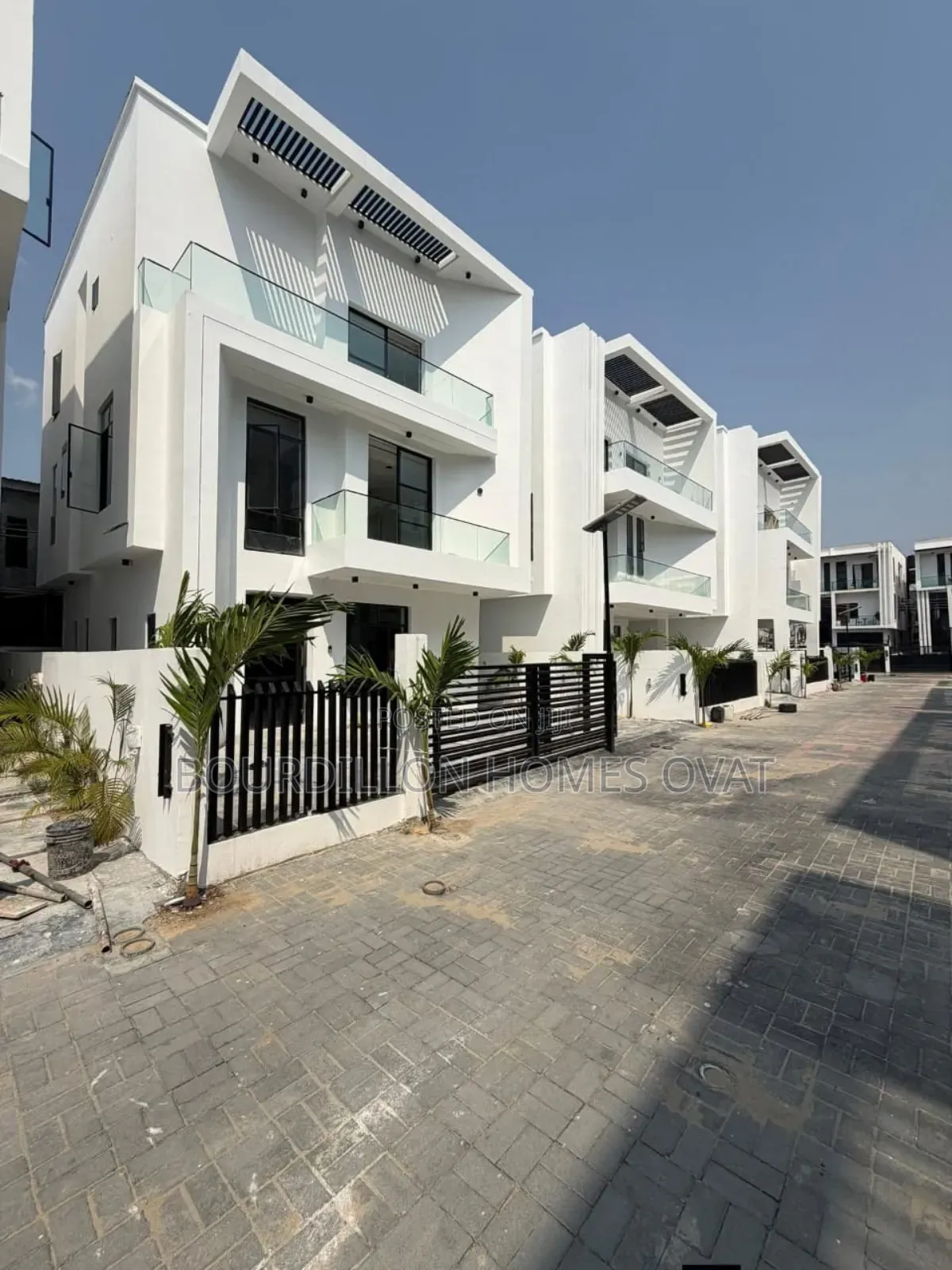 5bdrm Duplex in Orchid Lekki Lagos for sale in Lekki